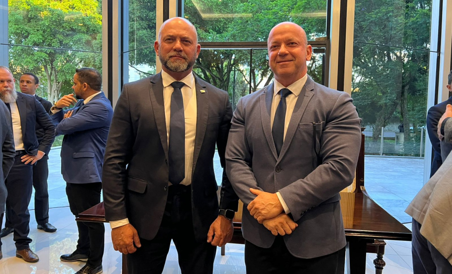 Secretário Hudson recebe homenagem na Assembleia Legislativa