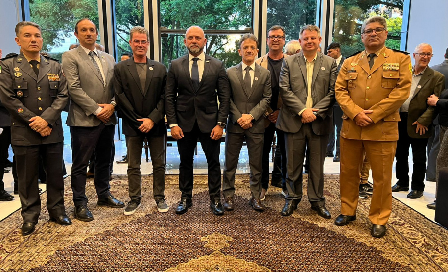 Secretário Hudson recebe homenagem na Assembleia Legislativa