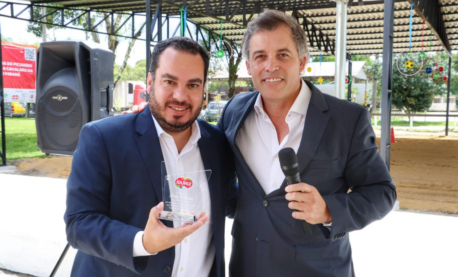 Regimento de Polícia Montada ganha picadeiro coberto para prática de equoterapia