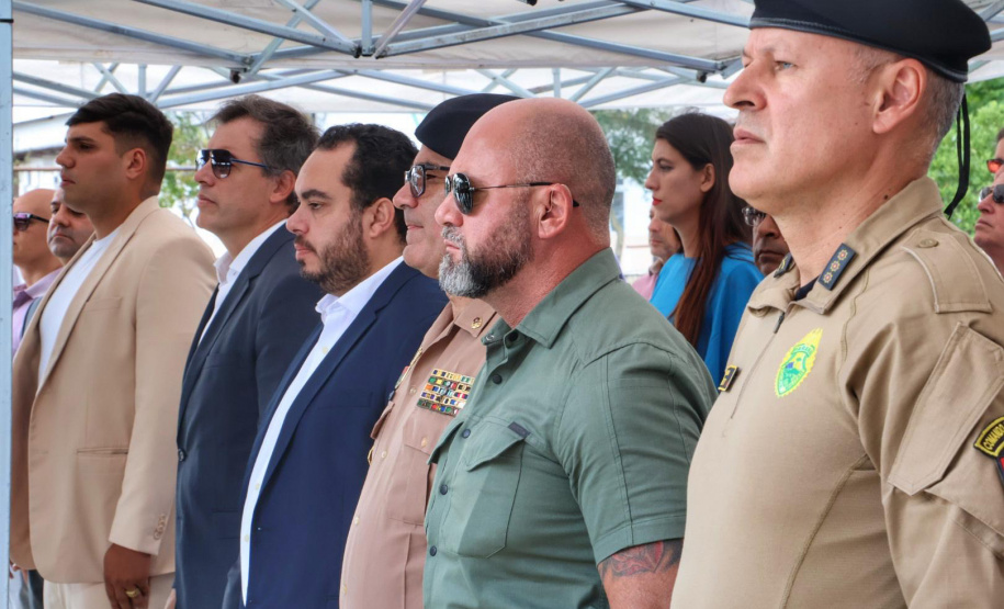 Regimento de Polícia Montada ganha picadeiro coberto para prática de equoterapia