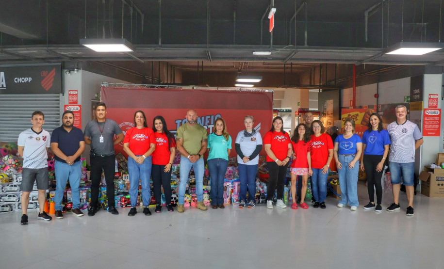 SESP, FUNCAP E CAP arrecadam 3 mil brinquedos em torneio de futebol beneficente