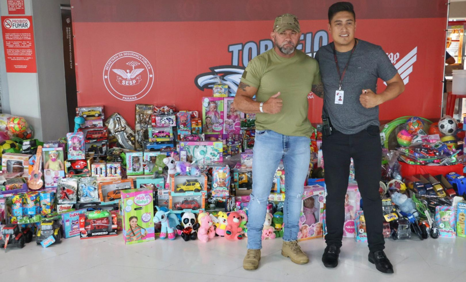 SESP, FUNCAP E CAP arrecadam 3 mil brinquedos em torneio de futebol beneficente
