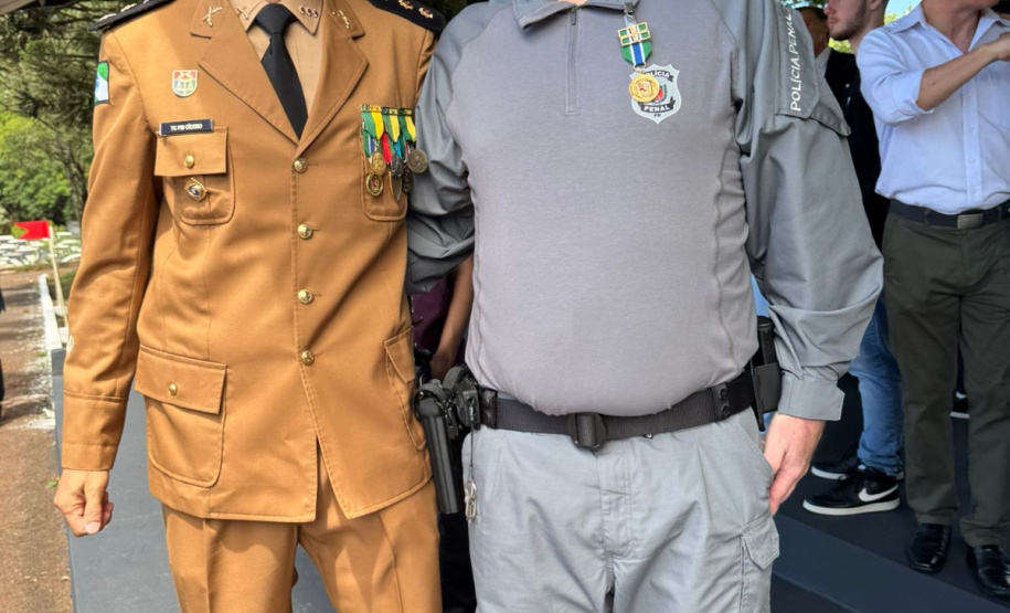 Reconhecimento e compromisso: servidores da Polícia Penal do Paraná recebem homenagens em Cascavel