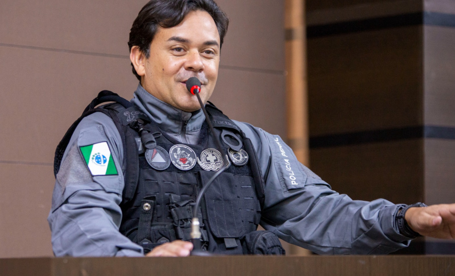 Reconhecimento e compromisso: servidores da Polícia Penal do Paraná recebem homenagens em Cascavel