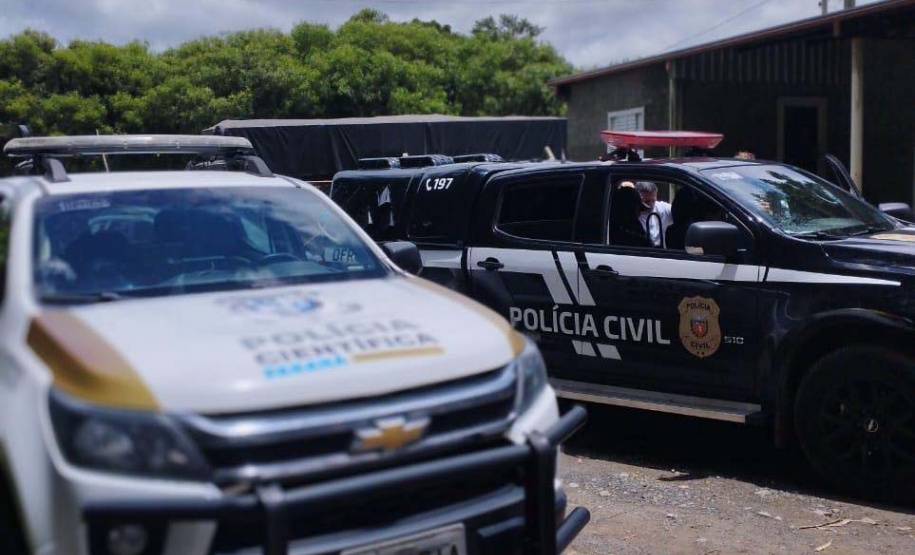 PCPR prende dez e apreende um adolescente por roubo, desvio e adulteração de cargas