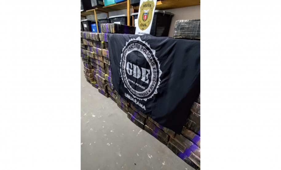 Primeira grande apreensão do ano: PCPR localiza 1,1 tonelada de maconha em Umuarama