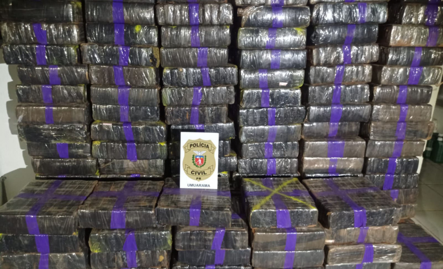Primeira grande apreensão do ano: PCPR localiza 1,1 tonelada de maconha em Umuarama