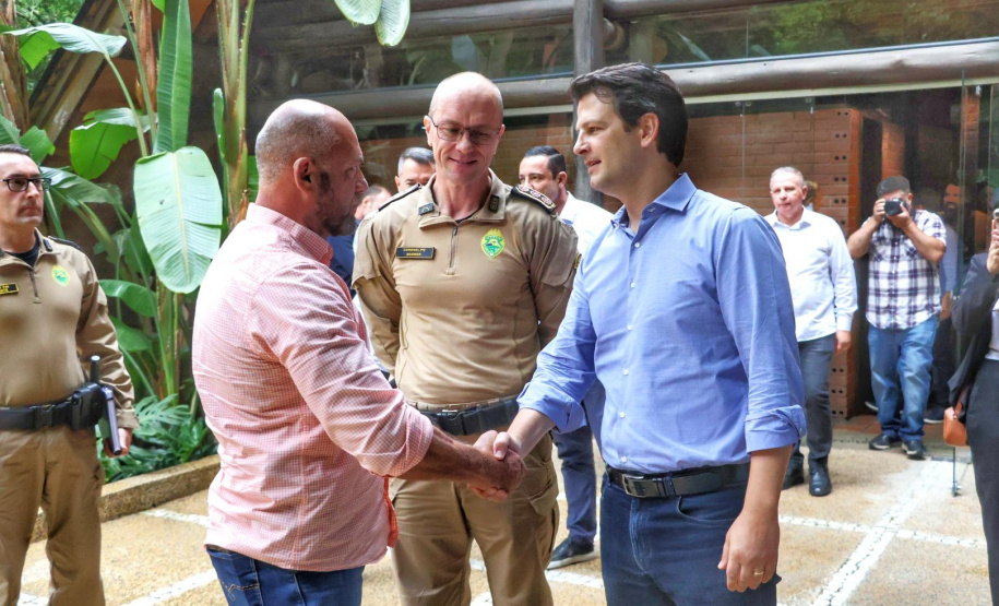 Secretário Hudson e prefeito Eduardo Pimentel discutem sobre integrações de segurança na Capital