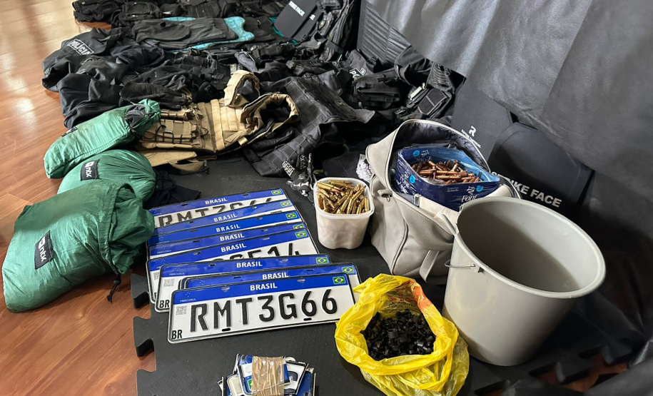 Polícias do Paraná impedem roubo de grandes proporções e apreendem arsenal em Ponta Grossa