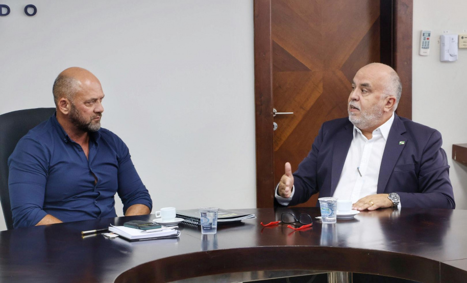 Secretário se reúne com prefeito de Jacarezinho Marcelo Palhares