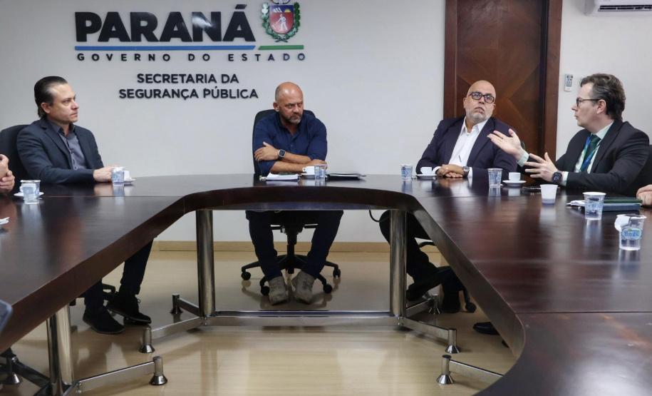 Secretário se reúne com prefeito de Jacarezinho Marcelo Palhares