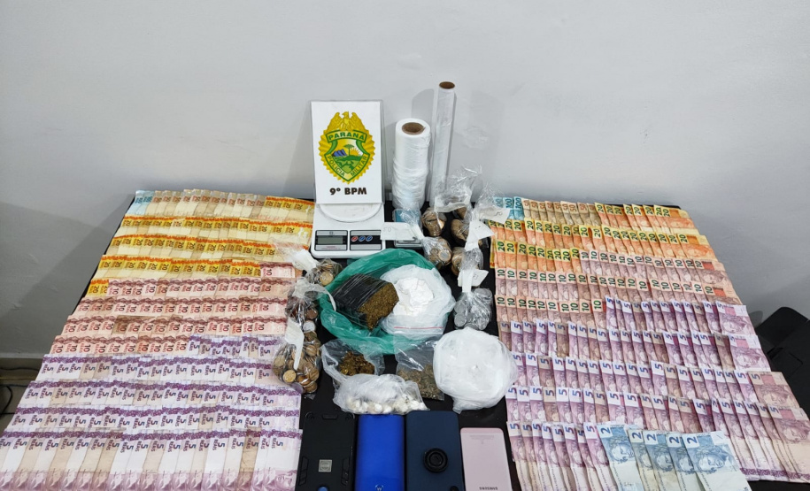 PMPR apreende drogas e prende quatro pessoas em Guaratuba