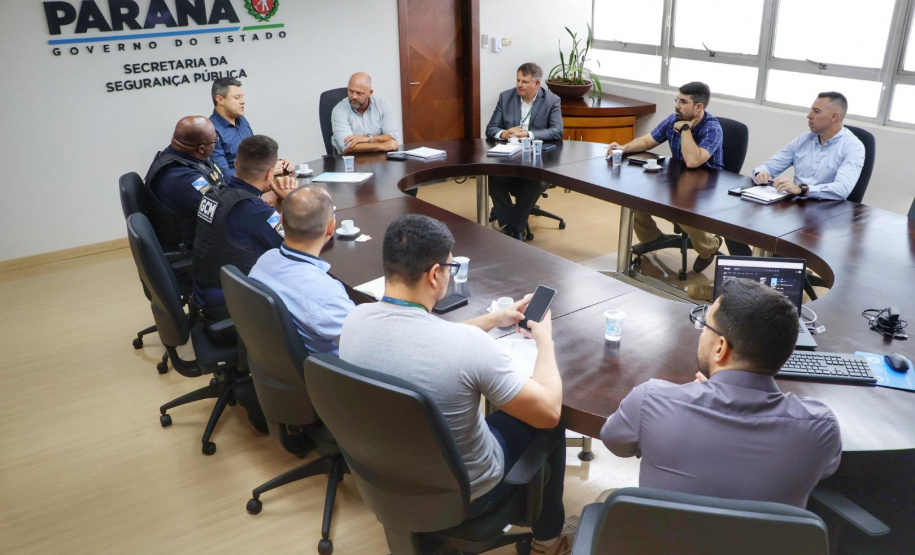 Secretário Hudson recebe secretário de Recursos Humanos e de Gestão Pública de Londrina