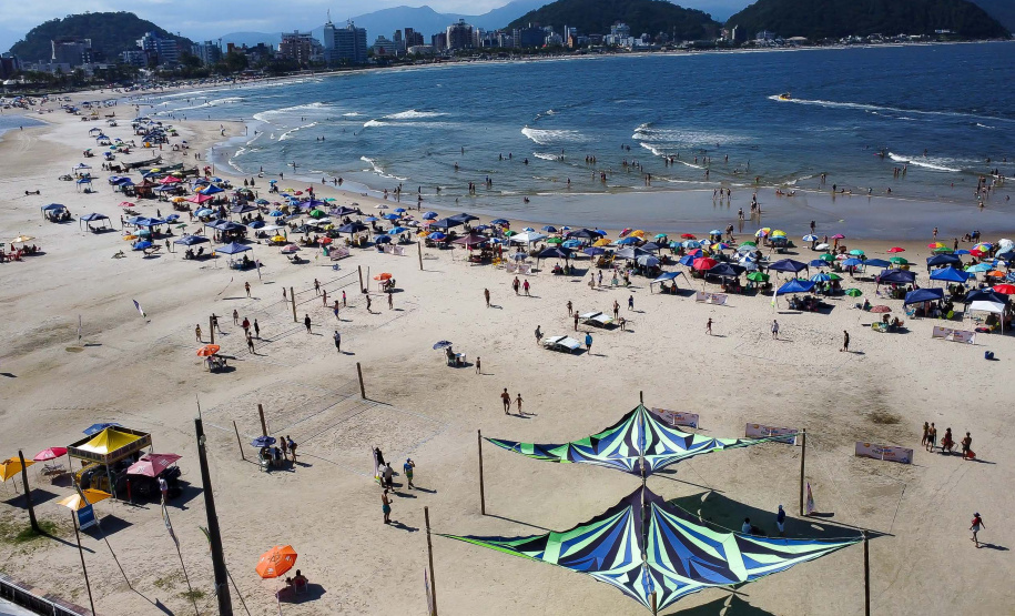 Verão Maior Paraná: bombeiros resgatam mais de 900 pessoas em 40 dias no Litoral