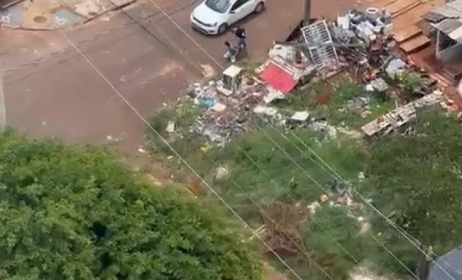 Helicóptero da PMPR auxilia na prisão de dois suspeitos e recuperação de carro furtado na região Oeste