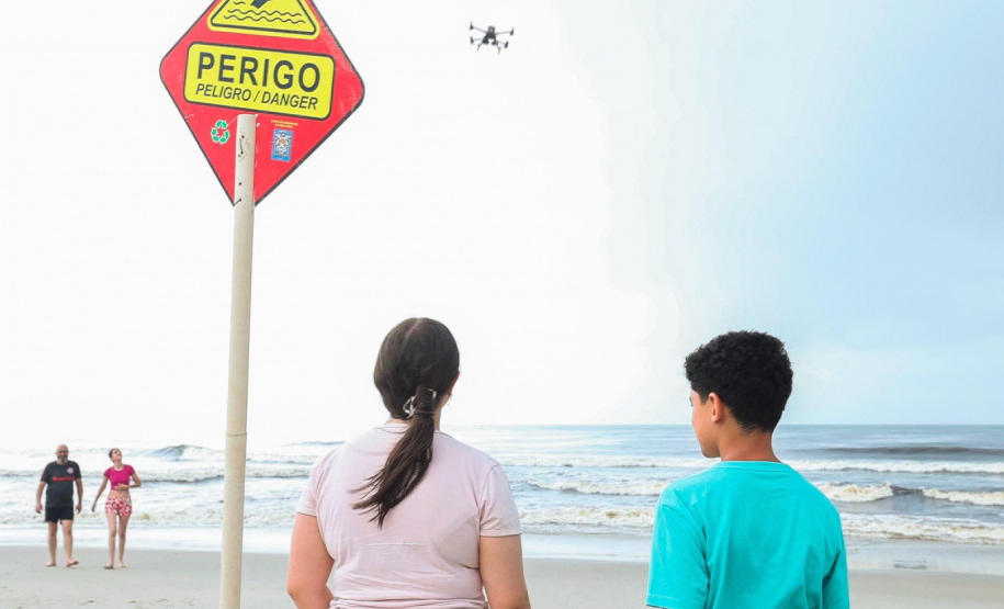 Verão Maior Paraná: bombeiros resgatam mais de 900 pessoas em 40 dias no Litoral