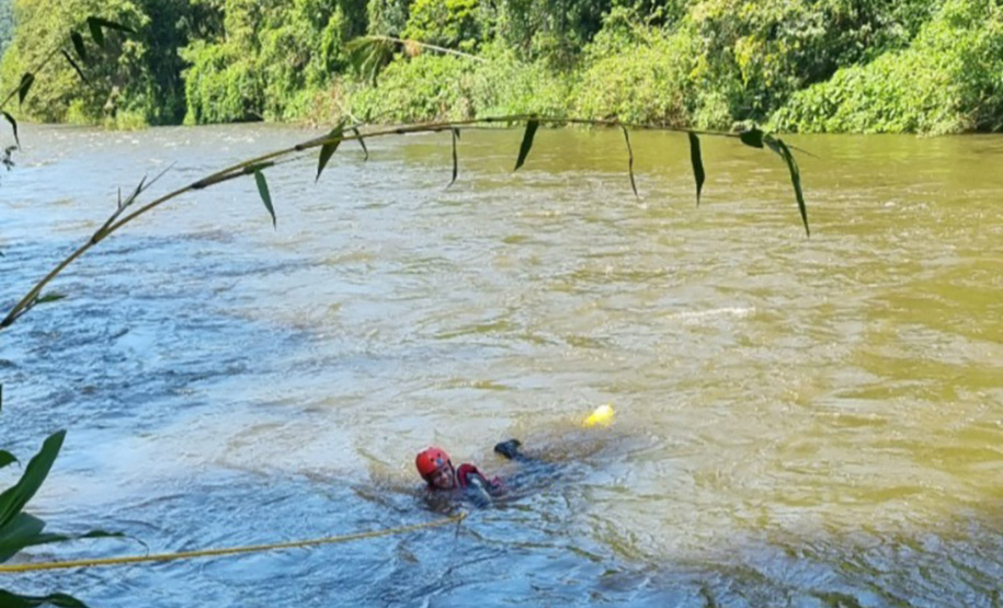 Banho de rio seguro: 10 dicas dos Bombeiros para evitar cabeça d'água e outros riscos