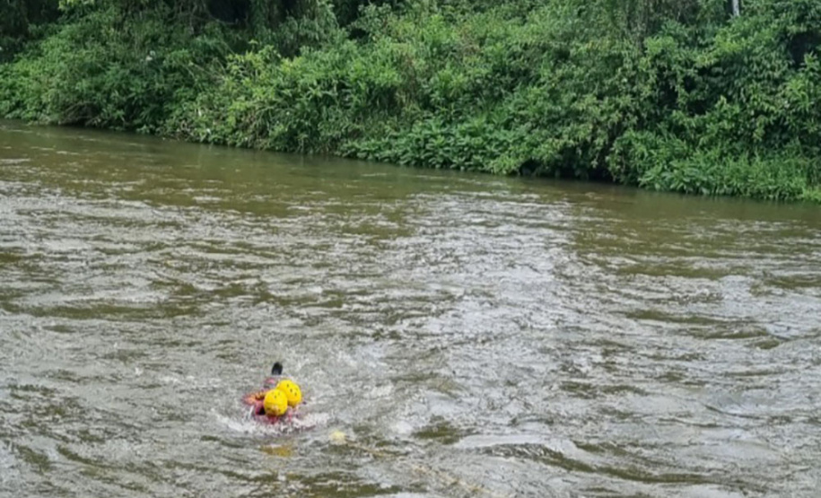 Banho de rio seguro: 10 dicas dos Bombeiros para evitar cabeça d'água e outros riscos