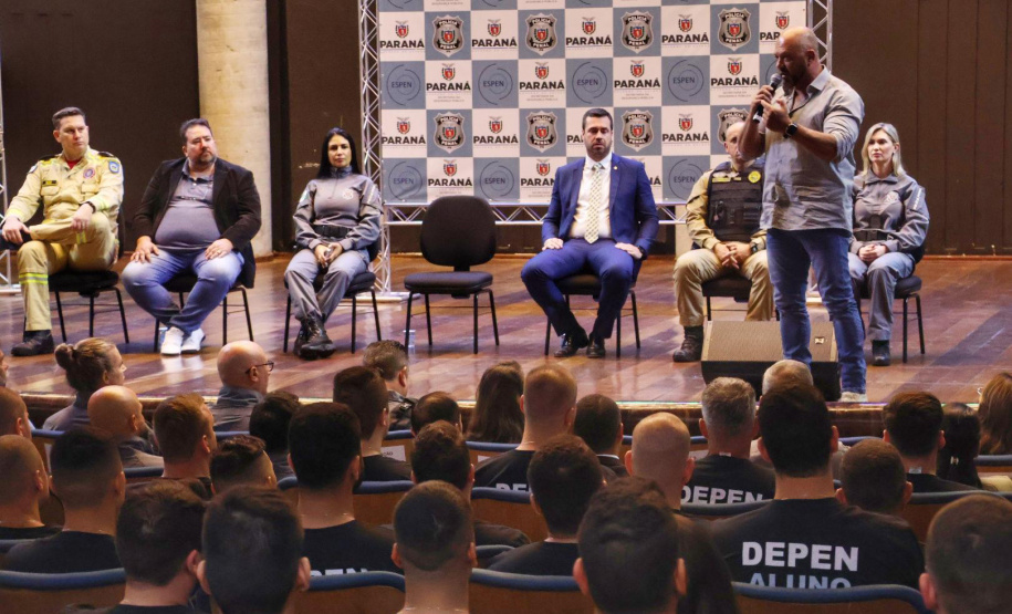 Polícia Penal do Paraná inicia curso de formação aos aprovados em concurso público