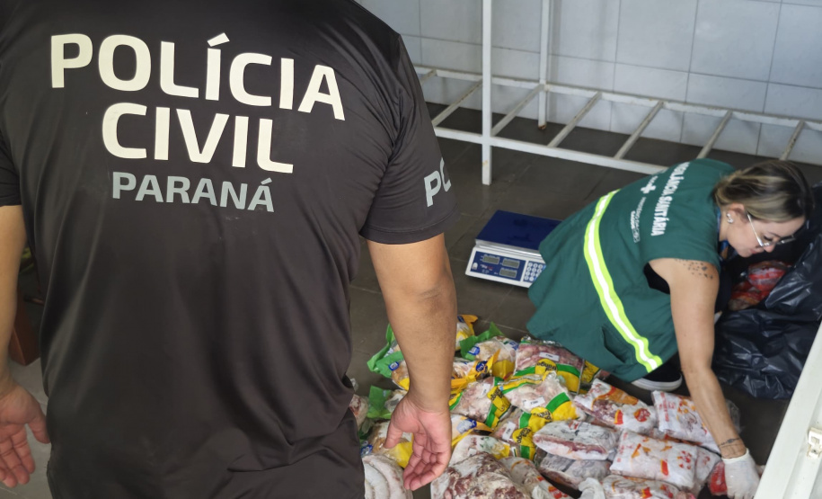PCPR e Vigilância Sanitária apreendem 161 quilos de carne em Pontal do Paraná