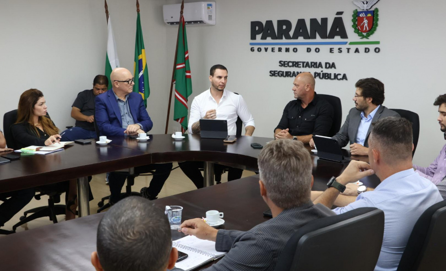 Secretário recebe prefeito de Londrina