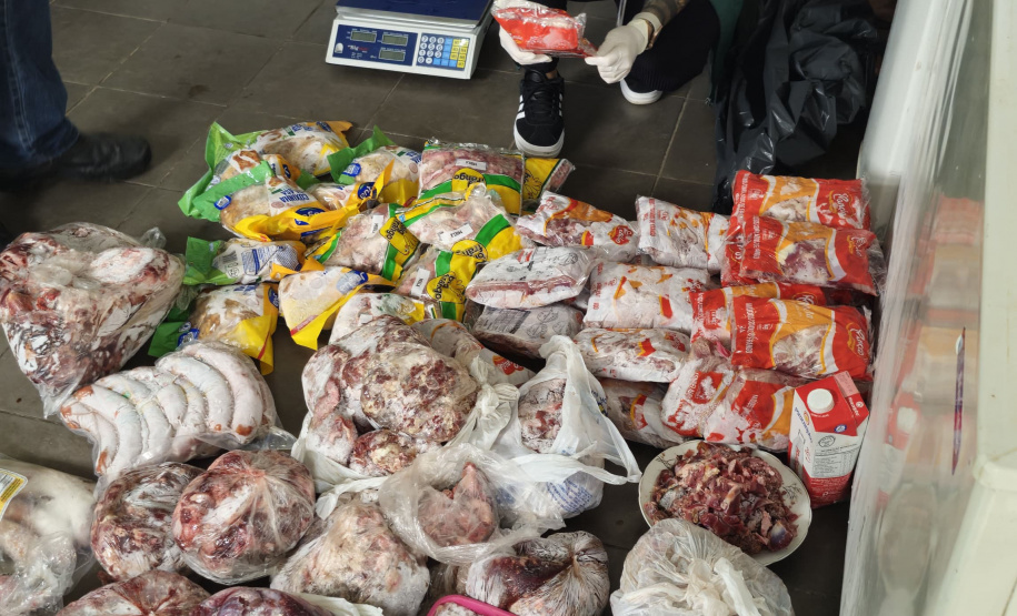 PCPR e Vigilância Sanitária apreendem 161 quilos de carne em Pontal do Paraná