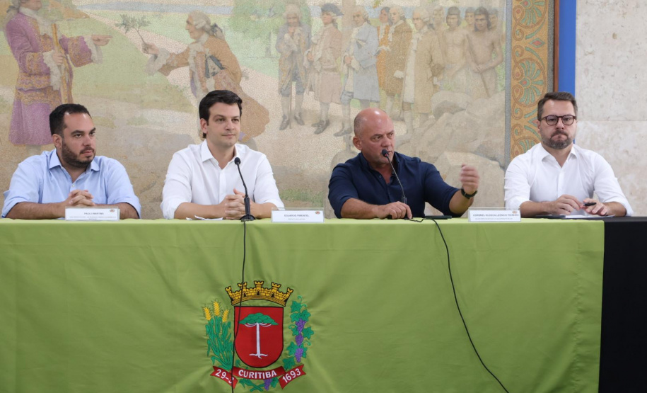 Secretário Hudson participa de reunião de planejamento para ações no centro de Curitiba