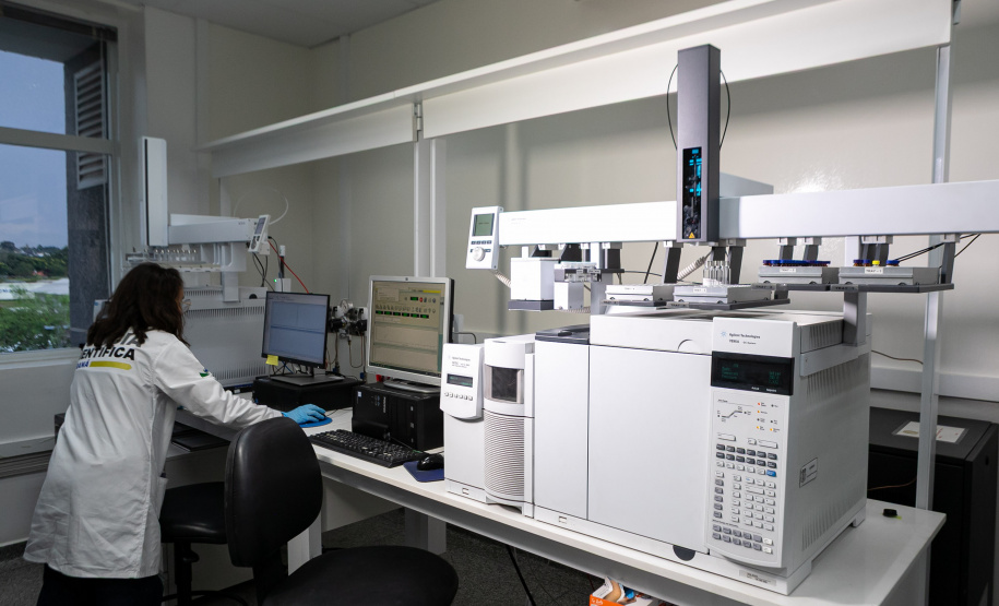 Alerta de segurança: Polícia Científica identifica cocaína rosa após apreensão no Paraná