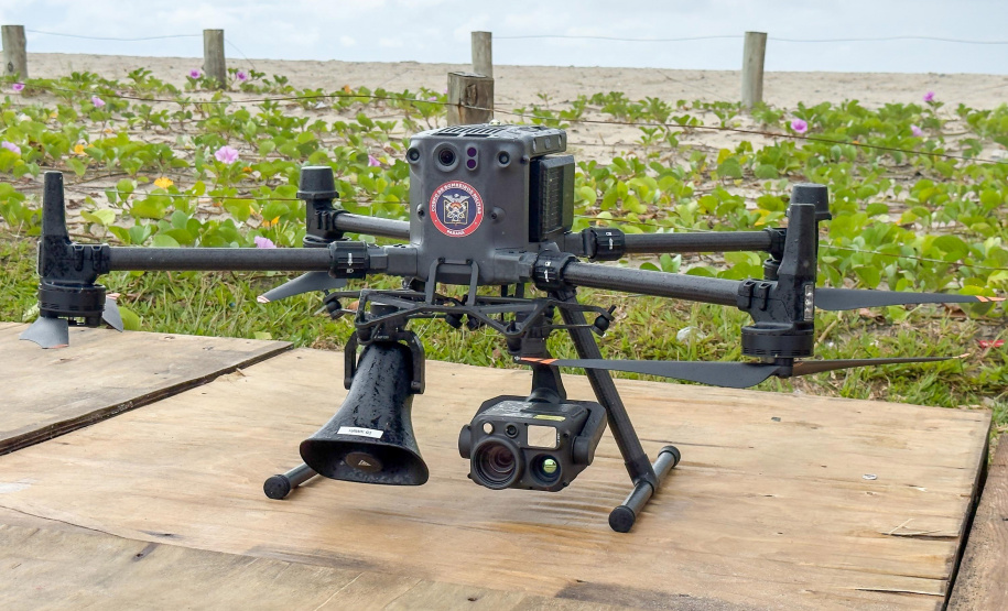 Drones dos Bombeiros fizeram 300 patrulhamentos no Verão Maior Paraná