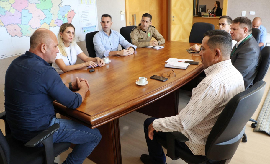 Secretário recebe o vereador de Astorga, Sargento Fernando