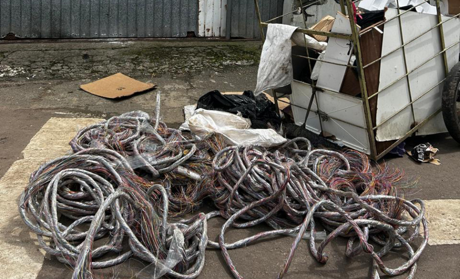 Operação da PCPR com Guarda Municipal contra furtos de fios de cobre prende 6 em Curitiba