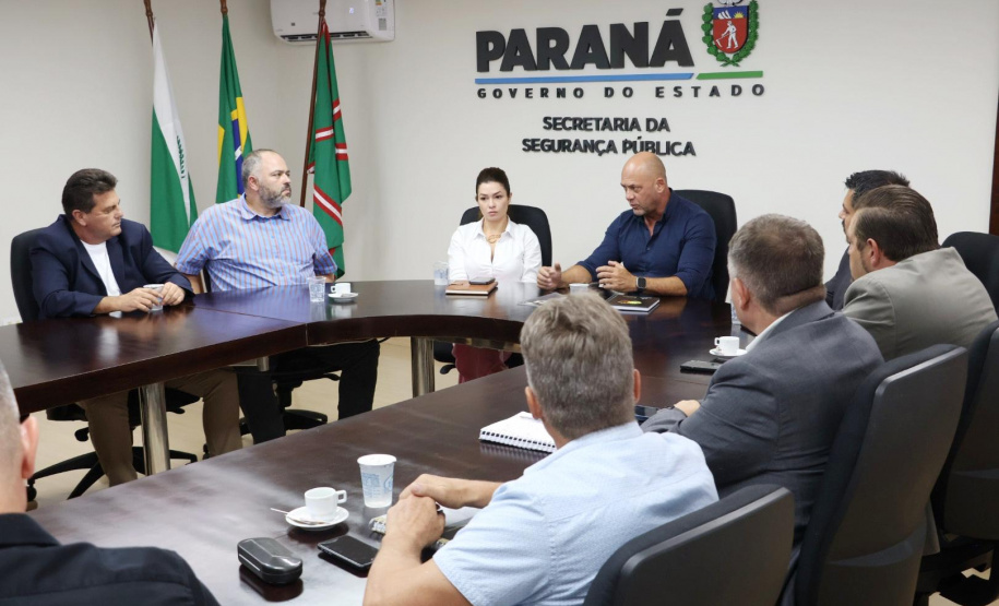 Secretário se reúne com deputado estadual e prefeito de Guarapuava