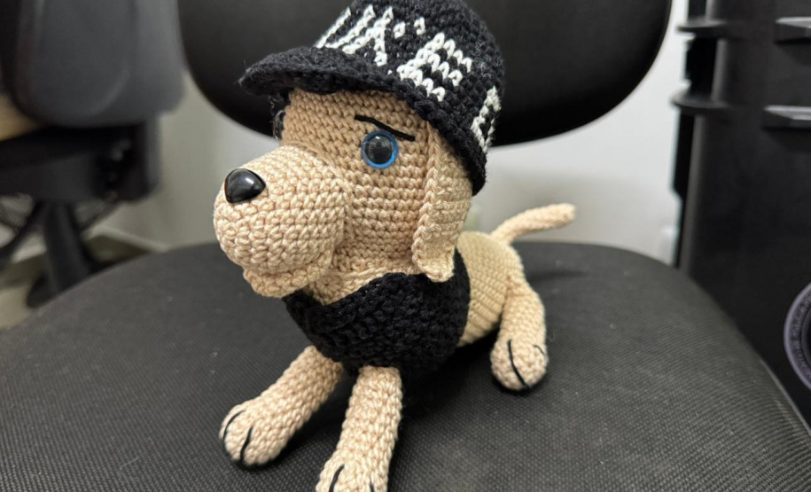 Polícia Penal distribui mais de mil brindes artesanais no Verão Maior Paraná