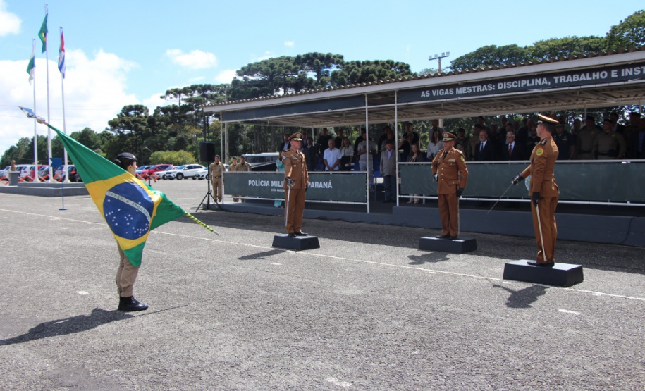 Polícia Militar do Paraná realiza solenidade de troca de comando na academia Policial Militar do Guatupê