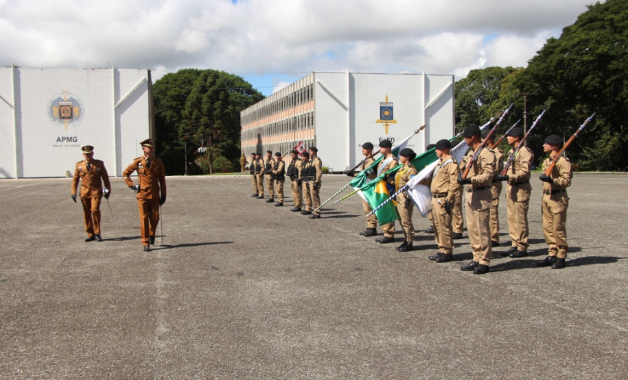 Polícia Militar do Paraná realiza solenidade de troca de comando na academia Policial Militar do Guatupê