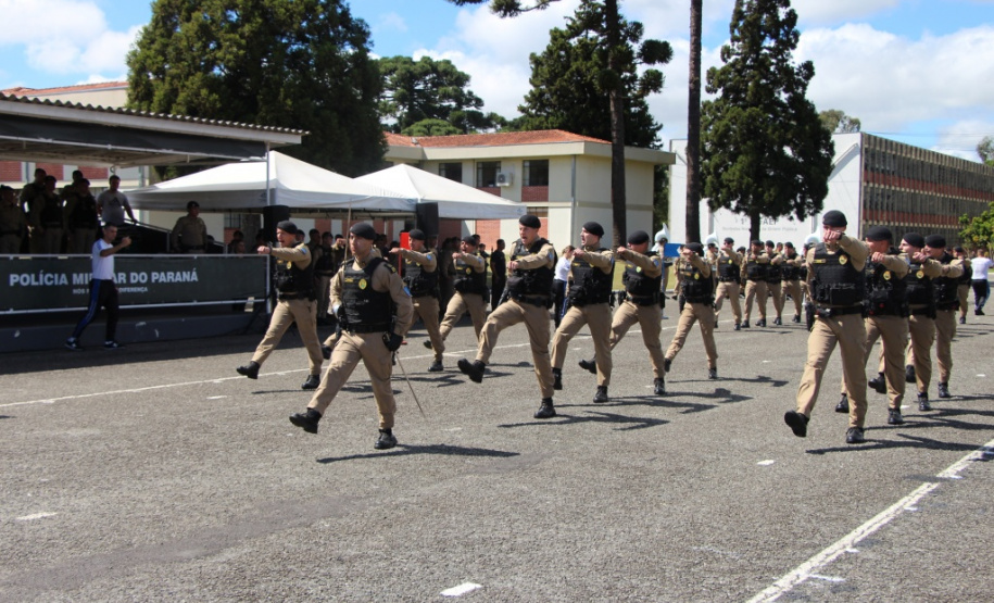Polícia Militar do Paraná realiza solenidade de troca de comando na academia Policial Militar do Guatupê