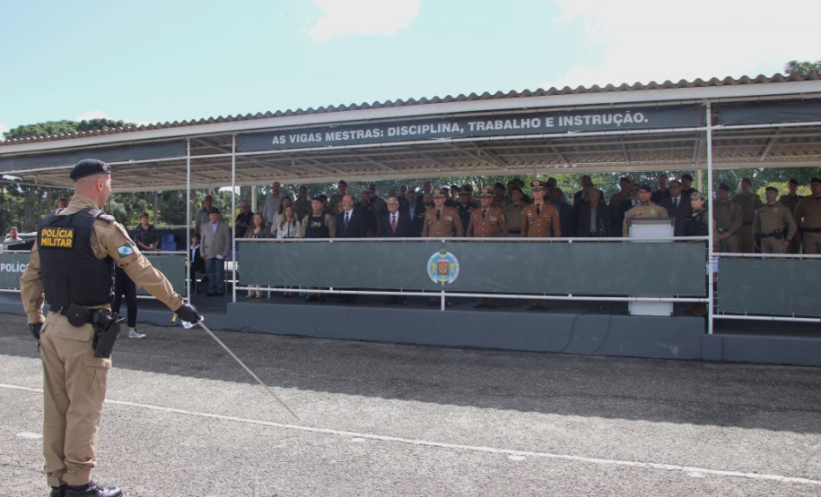 Polícia Militar do Paraná realiza solenidade de troca de comando na academia Policial Militar do Guatupê