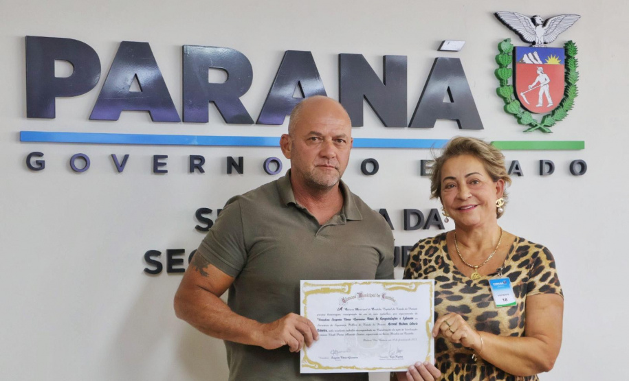 Secretário recebe a vereadora de Curitiba, Tânia Guerreiro