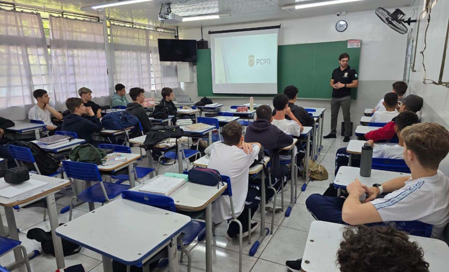 PCPR realiza mais de 80 ações educativas durante o mês da mulher em todo o Paraná