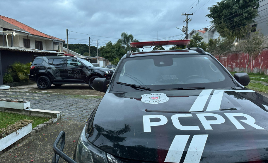 PCPR prende oito em operação contra organização ligada ao tráfico e lavagem de dinheiro