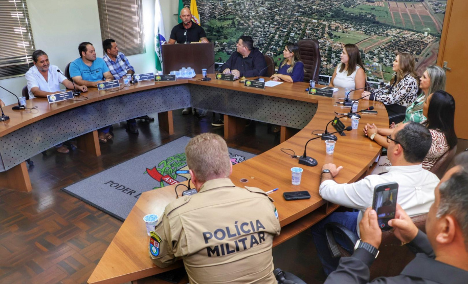 Secretário Hudson participa da inauguração de nova Secretaria de Políticas Públicas para Mulheres em Astorga