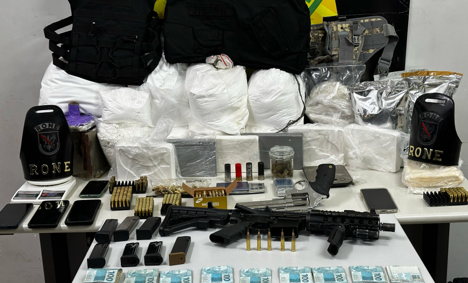 PMPR prende três homens e apreende armas, munições e drogas em Curitiba e região