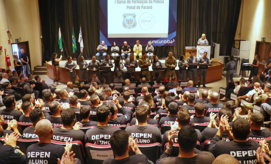 Encerramento do 1º Curso de Formação da Polícia Penal do Paraná marca avanço na segurança pública do estado