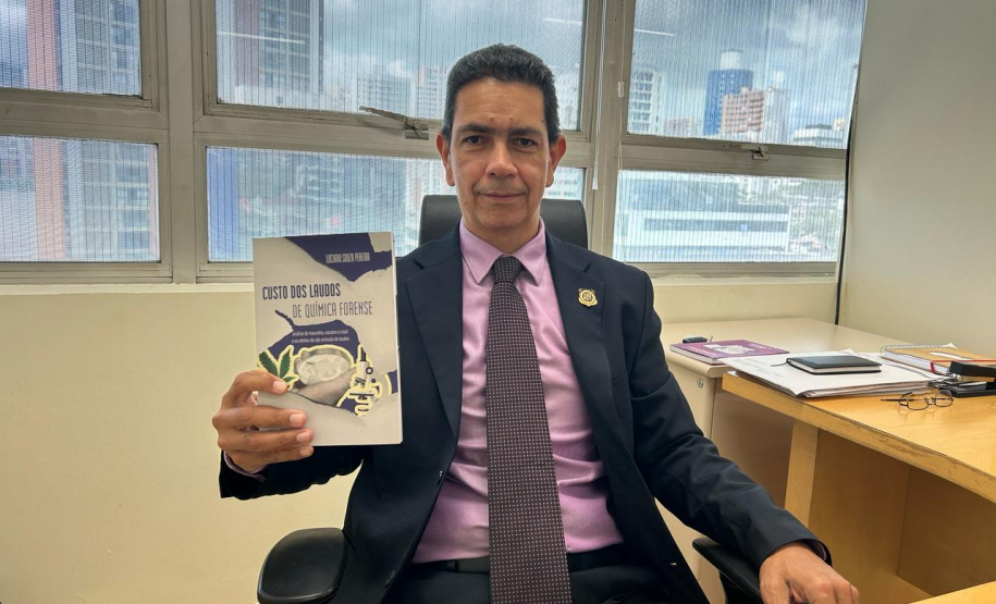 Perito da PCP lança livro “Custo dos Laudos de Química Forense”