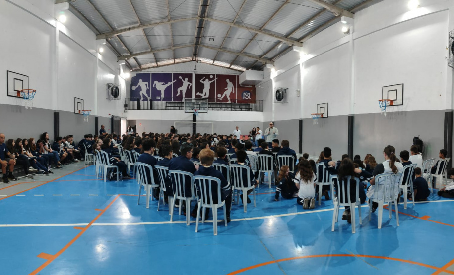 PCPR realiza palestra sobre crimes digitais em escola da Capital