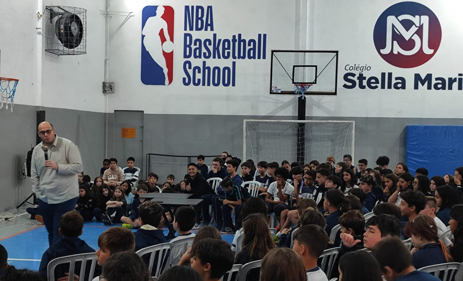 PCPR realiza palestra sobre crimes digitais em escola da Capital