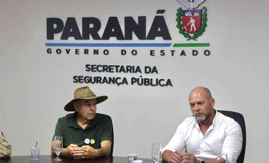 Secretário Hudson recebe o prefeito de Jataizinho, Wilson Fernandes