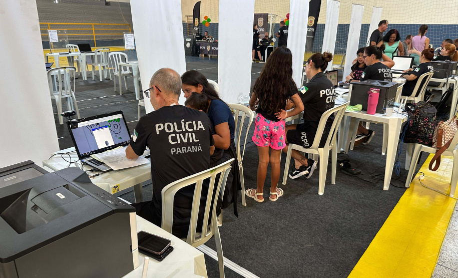 PCPR leva serviços de polícia judiciária e orientações ao Centro e Noroeste do Estado