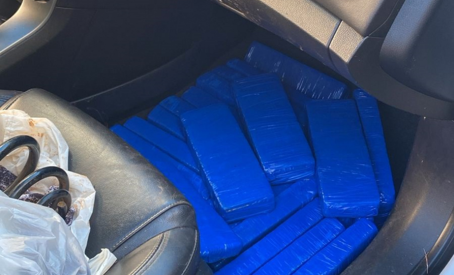 PMPR apreende 470 quilos de maconha em rodovia estadual da região Noroeste