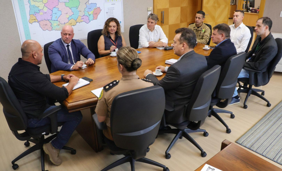 Secretário recebe o procurador geral Francisco Zanicotti